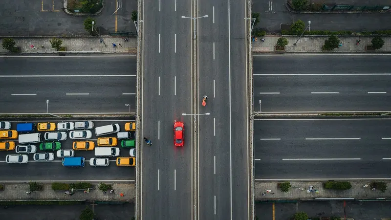 Miniature World style example scene: Why traffic jams happen for no reason